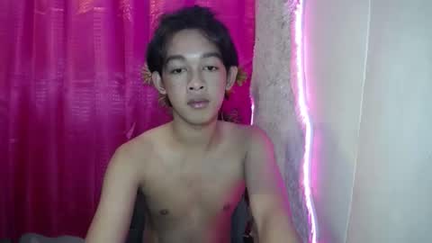 max online show from 23, 4, 2026