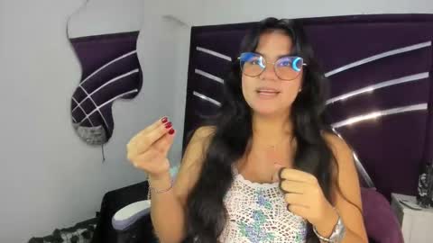 Snapshot of lunascarleht chatting on 25, 2, 2026 lunascarleht online show from 25, 2, 2026