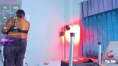 LUNA  online show from 1, 5, 2026