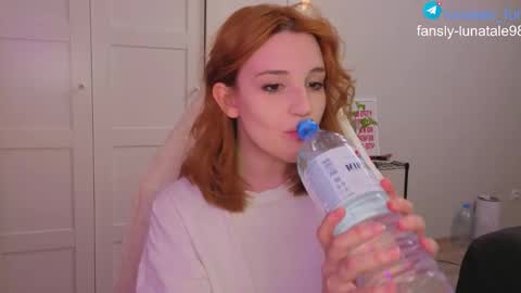 Snapshot of lunatale chatting on 27, 2, 2026 Kate online show from 27, 2, 2026