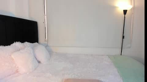 lunavelvet7 online show from 11, 2, 2026