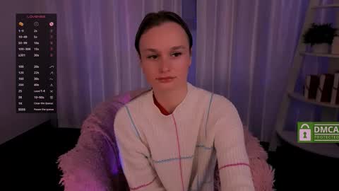 Snapshot of lunavibee chatting on 1, 10, 2025 Luna online show from 1, 10, 2025