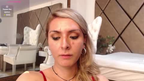 lunitadiva online show from 3, 2, 2025