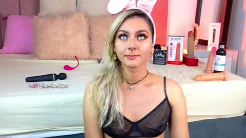 Snapshot of lunitadiva chatting on 19, 1, 2026 lunitadiva online show from 19, 1, 2026