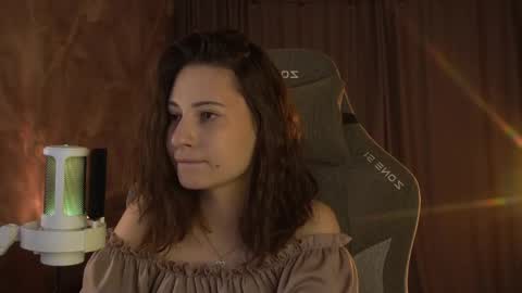 Amelia online show from 8, 5, 2026