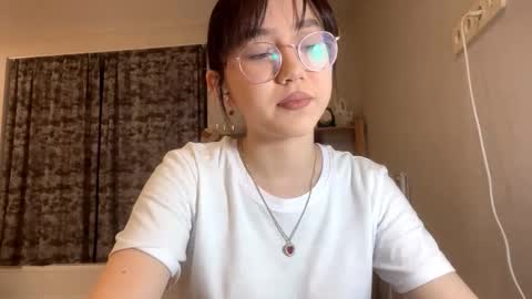 Snapshot of lupefaulker chatting on 26, 2, 2026 Roxie online show from 26, 2, 2026