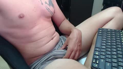 lushboy90 online show from 24, 2, 2025