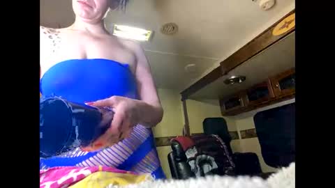 Kikithebaee online show from 18, 2, 2025