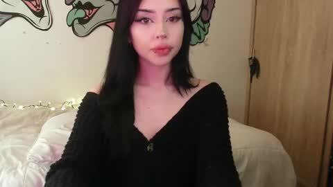 Valerie  April   online show from 29, 12, 2024