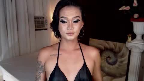 AdriannaFowks online show from 6, 3, 2026