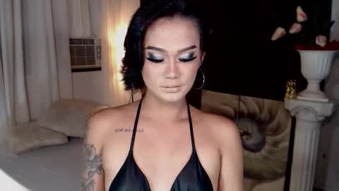 AdriannaFowks online show from 9, 3, 2026