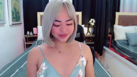 Snapshot of lustfuloffendertrina chatting on 31, 1, 2025 Trina online show from 31, 1, 2025