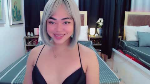 Snapshot of lustfuloffendertrina chatting on 14, 2, 2025 Trina online show from 14, 2, 2025