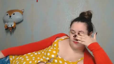 Snapshot of lustifulm chatting on 23, 4, 2026 lustifulm online show from 23, 4, 2026