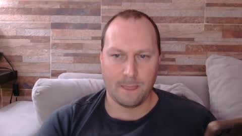 Snapshot of lustonfan chatting on 24, 7, 2026 lustonfan online show from 24, 7, 2026