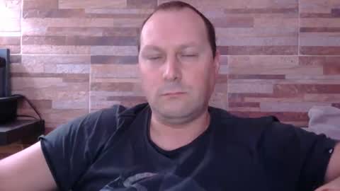 Snapshot of lustonfan chatting on 31, 7, 2026 lustonfan online show from 31, 7, 2026