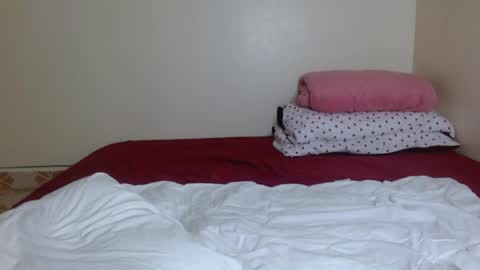 lustrous-choco online show from 13, 3, 2026