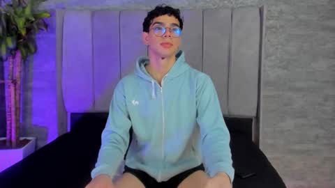 Snapshot of luuck_6 chatting on 3, 2, 2026 luuck online show from 3, 2, 2026