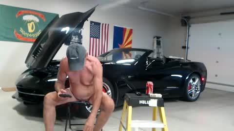 Snapshot of luv_missle chatting on 5, 7, 2026 luv_missle online show from 5, 7, 2026