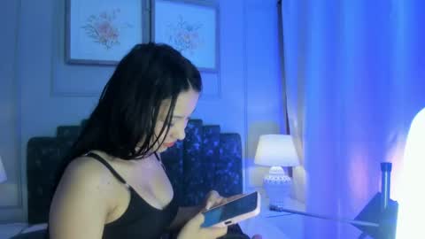 lux_bitchx online show from 17, 4, 2026