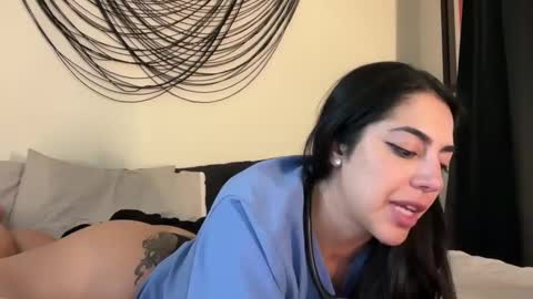 Snapshot of luxcher22 chatting on 22, 12, 2024 luxcher22 online show from 22, 12, 2024