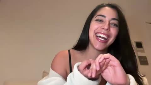 Snapshot of luxcher22 chatting on 31, 12, 2024 luxcher22 online show from 31, 12, 2024