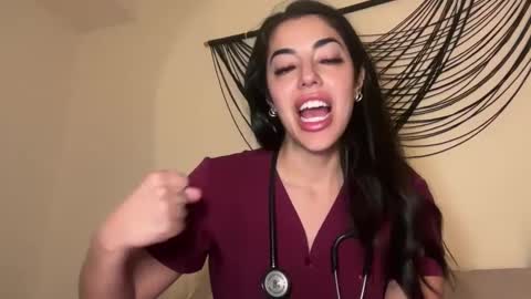 Snapshot of luxcher22 chatting on 31, 1, 2025 luxcher22 online show from 31, 1, 2025