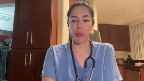 Snapshot of luxcher22 chatting on 11, 2, 2025 luxcher22 online show from 11, 2, 2025