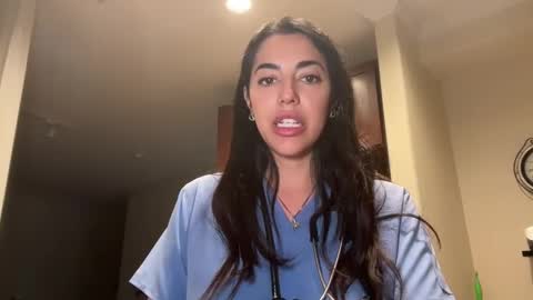 Snapshot of luxcher22 chatting on 19, 2, 2025 luxcher22 online show from 19, 2, 2025