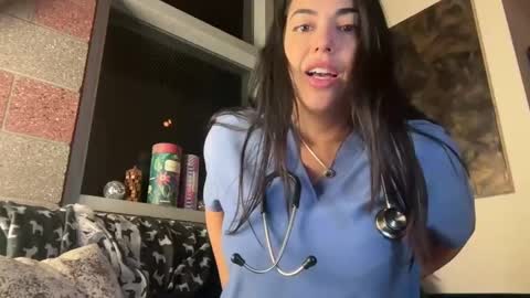 Snapshot of luxcher22 chatting on 26, 2, 2025 luxcher22 online show from 26, 2, 2025