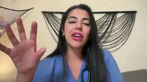 Snapshot of luxcher22 chatting on 17, 9, 2025 luxcher22 online show from 17, 9, 2025