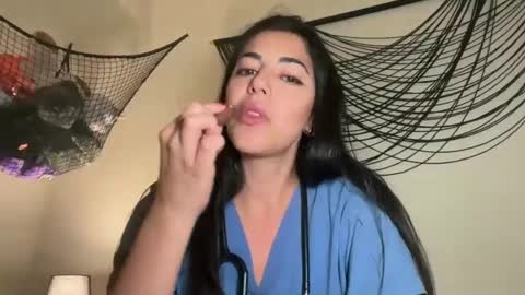 Snapshot of luxcher22 chatting on 24, 9, 2025 luxcher22 online show from 24, 9, 2025