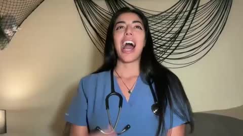 Snapshot of luxcher22 chatting on 3, 10, 2025 luxcher22 online show from 3, 10, 2025