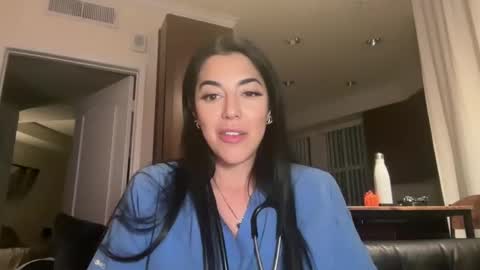 Snapshot of luxcher22 chatting on 22, 10, 2025 luxcher22 online show from 22, 10, 2025