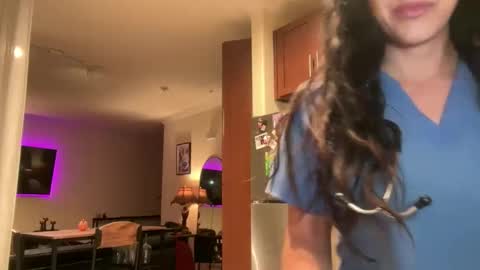 Snapshot of luxcher22 chatting on 6, 11, 2025 luxcher22 online show from 6, 11, 2025