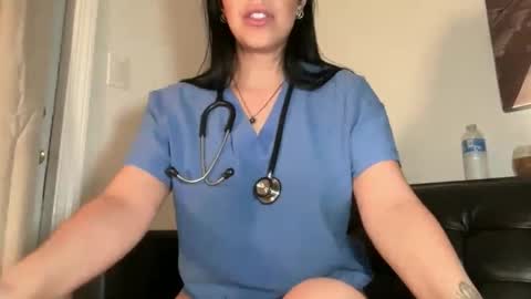 Snapshot of luxcher22 chatting on 21, 2, 2026 luxcher22 online show from 21, 2, 2026