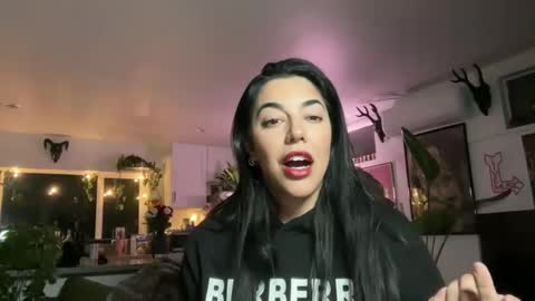 luxcher22 online show from 27, 4, 2026