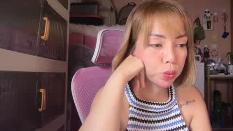 Snapshot of luxe_kiss chatting on 30, 6, 2026 Glamour online show from 30, 6, 2026