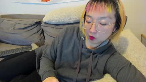 Snapshot of luxgray chatting on 21, 1, 2025 LuxGray online show from 21, 1, 2025