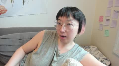 Snapshot of luxgray chatting on 10, 1, 2026 LuxGray online show from 10, 1, 2026