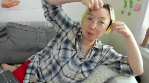 Snapshot of luxgray chatting on 8, 6, 2026 LuxGray online show from 8, 6, 2026