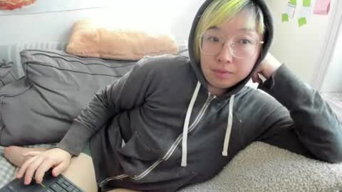 Snapshot of luxgray chatting on 15, 6, 2026 LuxGray online show from 15, 6, 2026