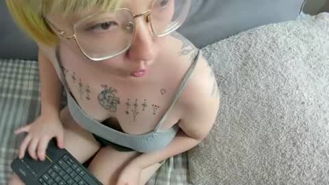 Snapshot of luxgray chatting on 5, 7, 2026 LuxGray online show from 5, 7, 2026