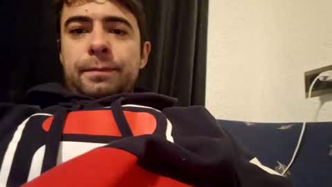 Snapshot of luxorz0 chatting on 2, 3, 2025 Luxor online show from 2, 3, 2025