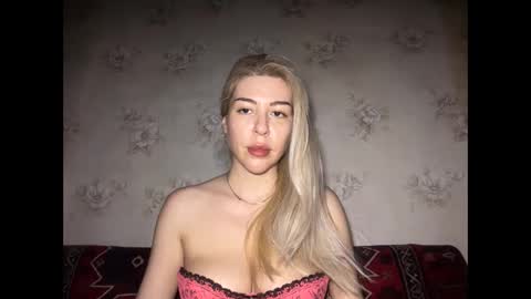 Snapshot of luxsonyastar chatting on 16, 5, 2026 LuxSonyaStar online show from 16, 5, 2026
