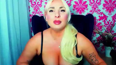 Snapshot of luxuriaaa chatting on 27, 4, 2026 Luxuriaa online show from 27, 4, 2026