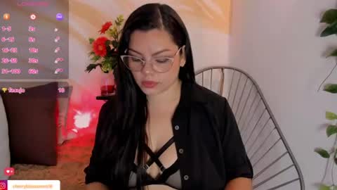 Snapshot of luxury_01 chatting on 21, 6, 2026 Cherry online show from 21, 6, 2026