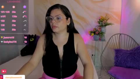 Snapshot of luxury_01 chatting on 2, 7, 2026 Cherry online show from 2, 7, 2026