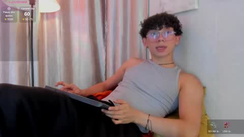 Snapshot of lyan_twink chatting on 6, 5, 2026 Lyan online show from 6, 5, 2026