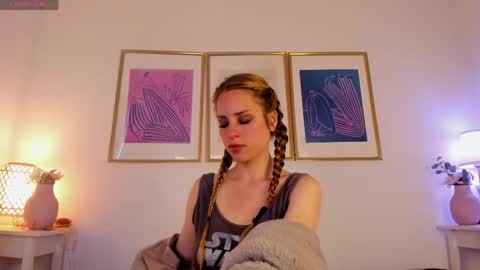 LYA online show from 30, 5, 2026